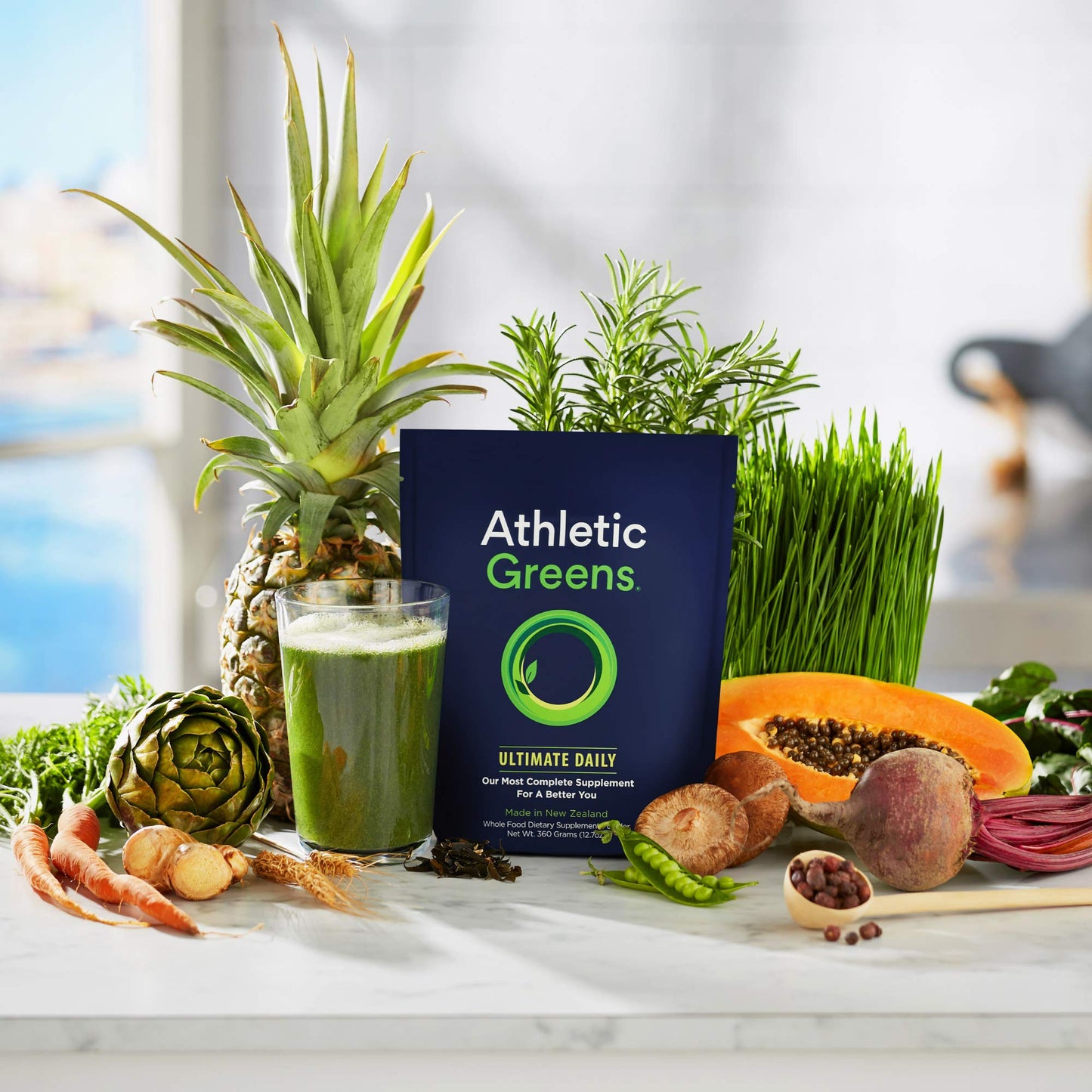 Athletic Greens Ultimate Daily, Whole Food Sourced All in One Greens Supplement Powder